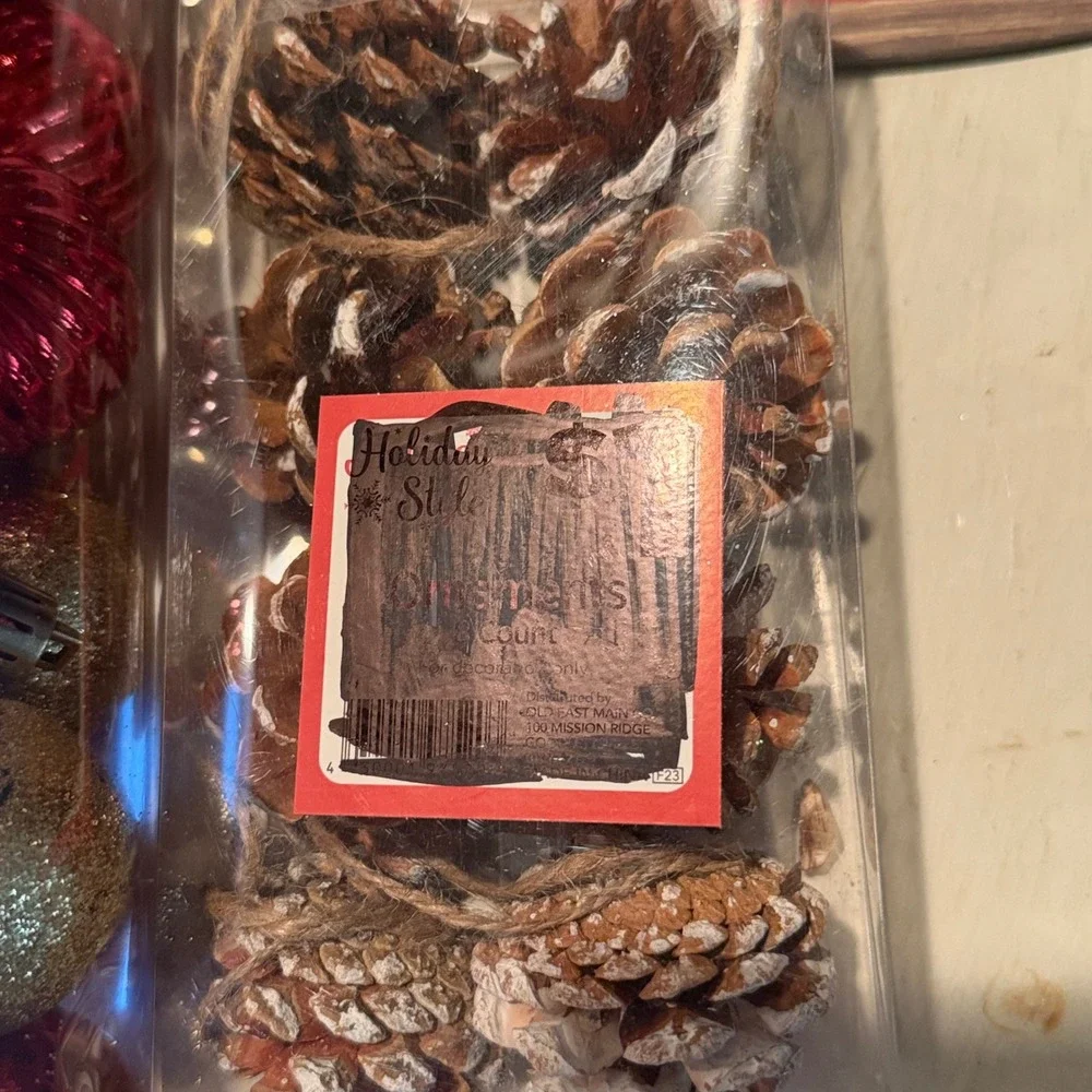Rustic Red Truck Merry Christmas All Roads‎ Lead Home Sign Ornaments Pinecones